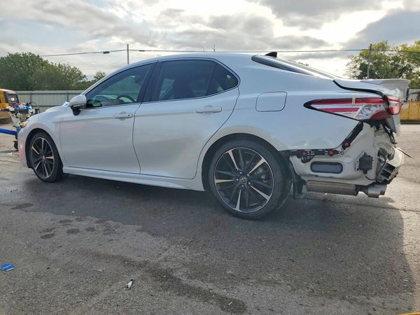 2020 TOYOTA CAMRY XSE