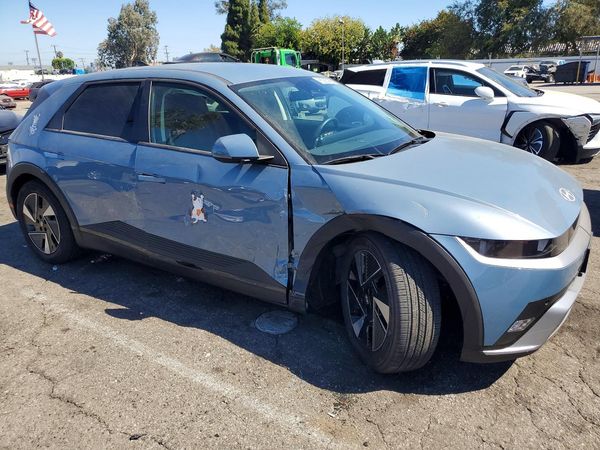 2026 HYUNDAI IONIQ SEL — Passenger 3/4