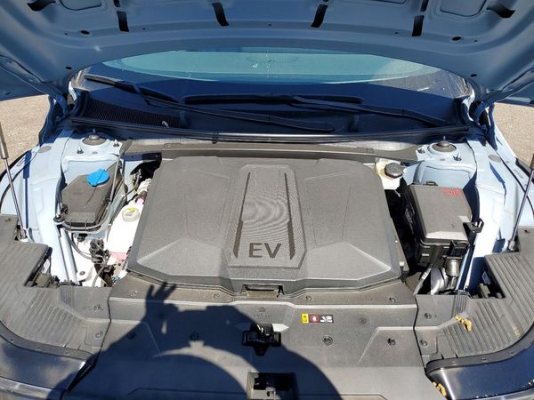 2026 HYUNDAI IONIQ SEL — Engine bay