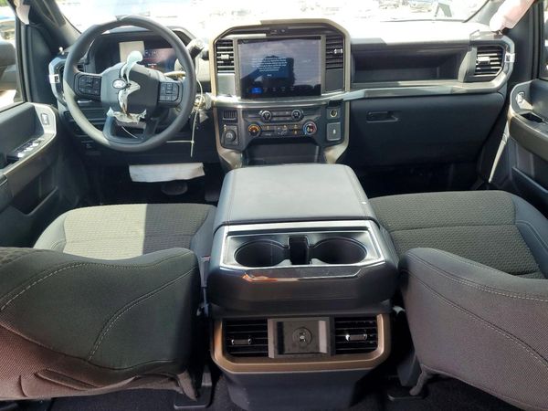 2026 FORD F150