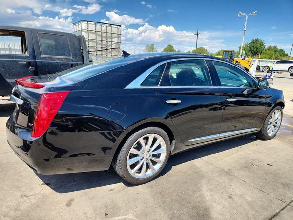 2014 CADILLAC XTS