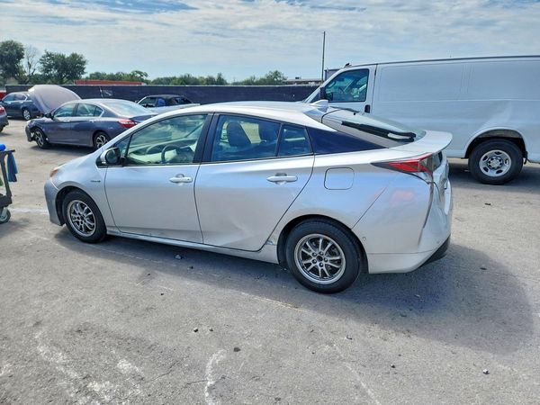 2017 TOYOTA PRIUS One/Two