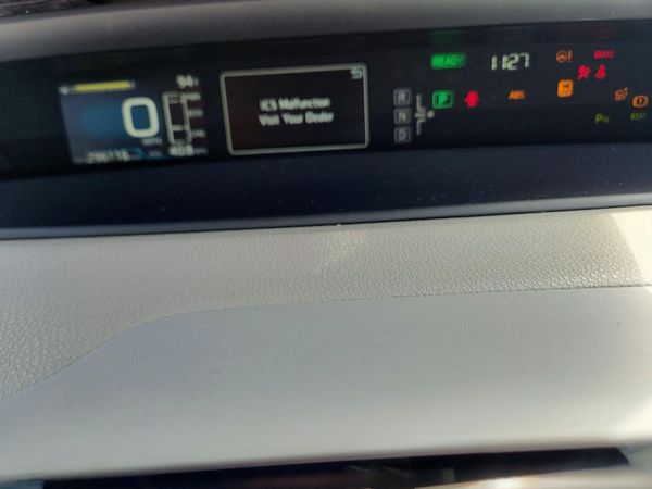 2017 TOYOTA PRIUS One/Two
