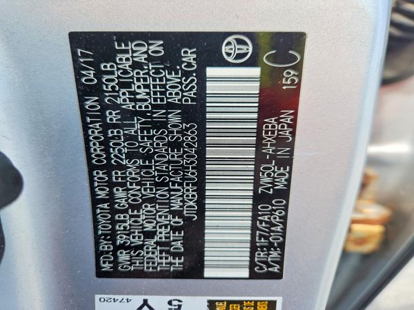 2017 TOYOTA PRIUS One/Two