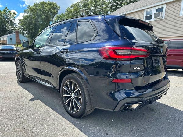 2022 BMW X5 xDrive40i