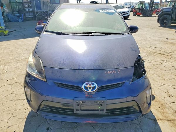 2015 TOYOTA PRIUS