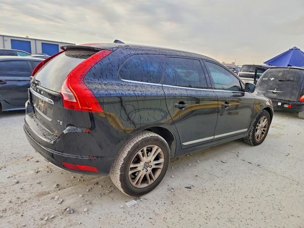 2016 VOLVO XC60 SV33 Premier