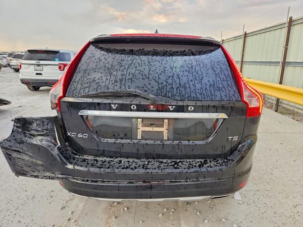 2016 VOLVO XC60 SV33 Premier