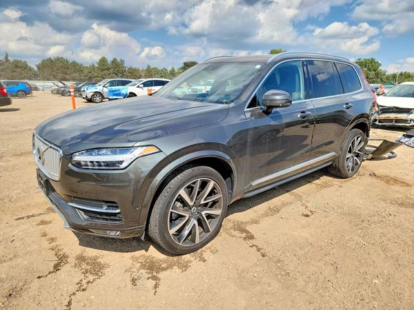 2018 VOLVO XC90