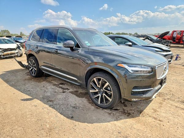 2018 VOLVO XC90 Inscription