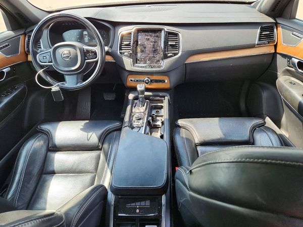 2018 VOLVO XC90 Inscription
