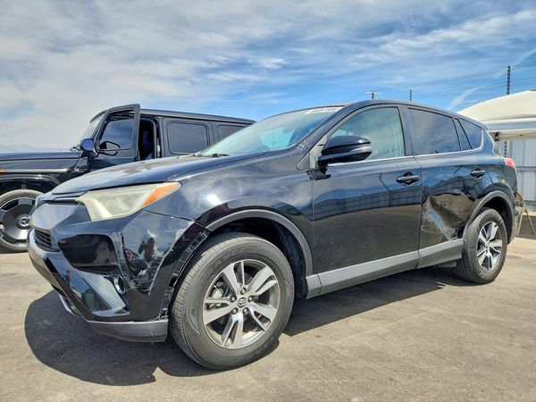 2018 TOYOTA RAV4 Adventure/XLE
