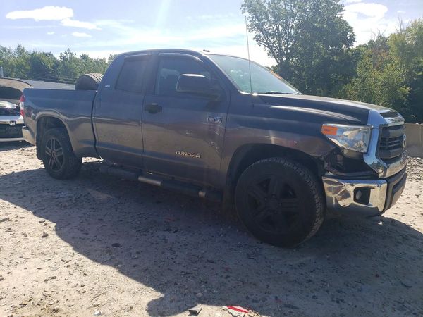 2014 TOYOTA TUNDRA SR5