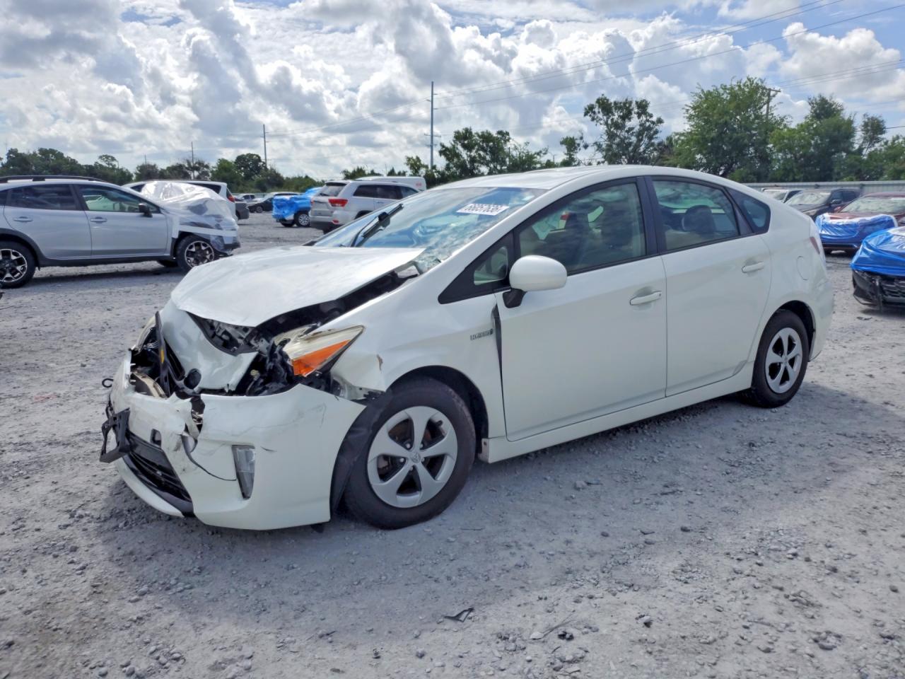 2013 TOYOTA PRIUS