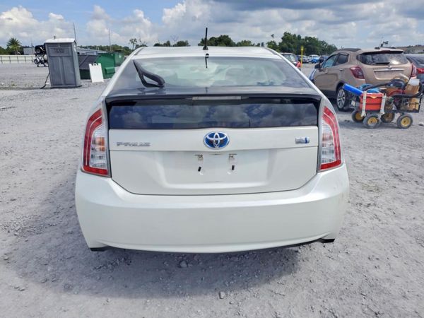 2013 TOYOTA PRIUS