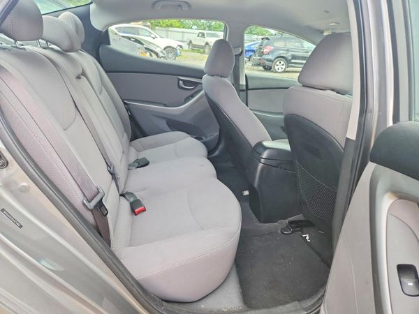 2014 HYUNDAI ELANTRA GLS(Middle)