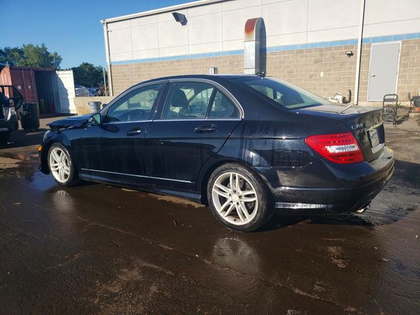 2013 MERCEDES-BENZ C C300