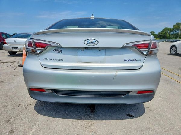 2017 HYUNDAI SONATA SE — DIRR