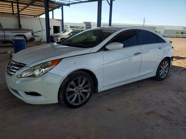 2013 HYUNDAI SONATA