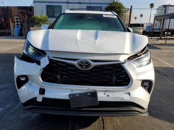 2023 TOYOTA HIGHLANDER