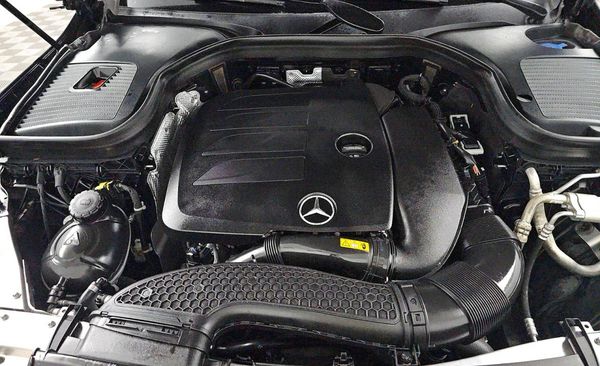 2022 MERCEDES-BENZ GLC GLC300