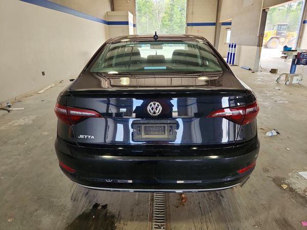 2021 VOLKSWAGEN JETTA S / SE / R-Line