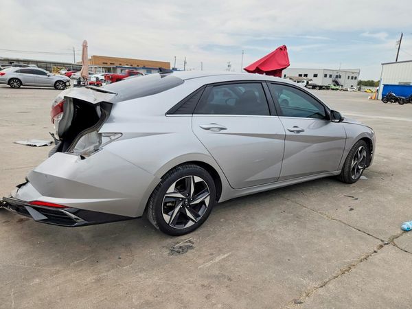 2021 HYUNDAI ELANTRA