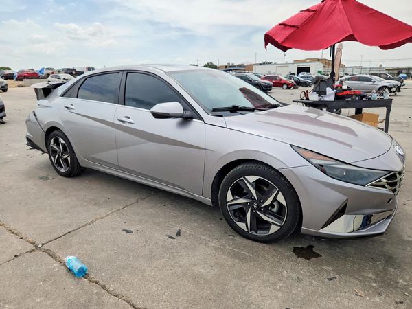 2021 HYUNDAI ELANTRA