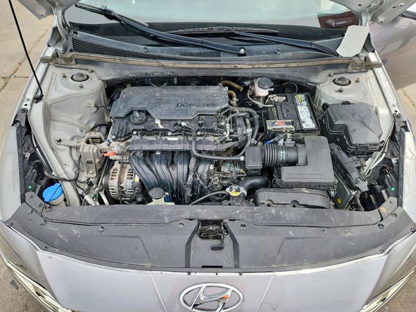 2021 HYUNDAI ELANTRA