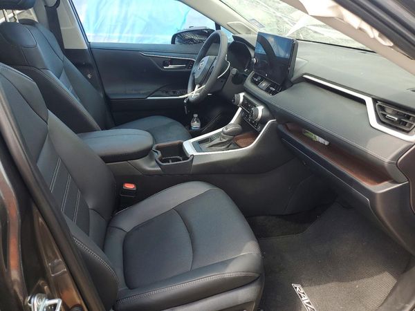 2025 TOYOTA RAV4