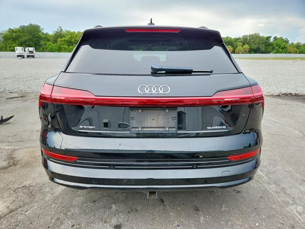 2021 AUDI E-TRON
