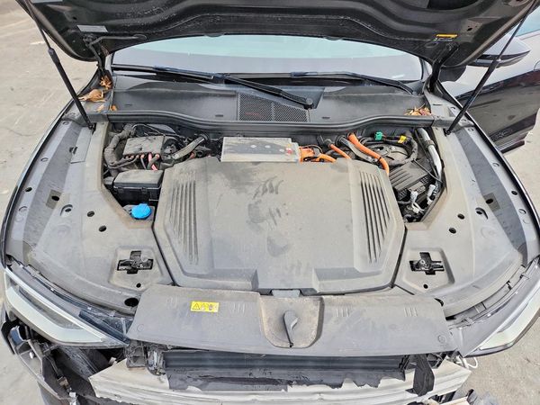 2021 AUDI E-TRON