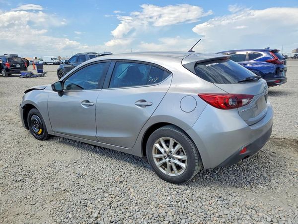 2015 MAZDA 3