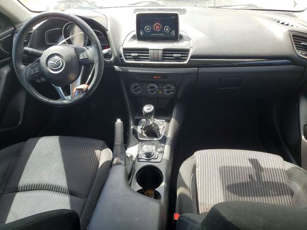 2015 MAZDA 3