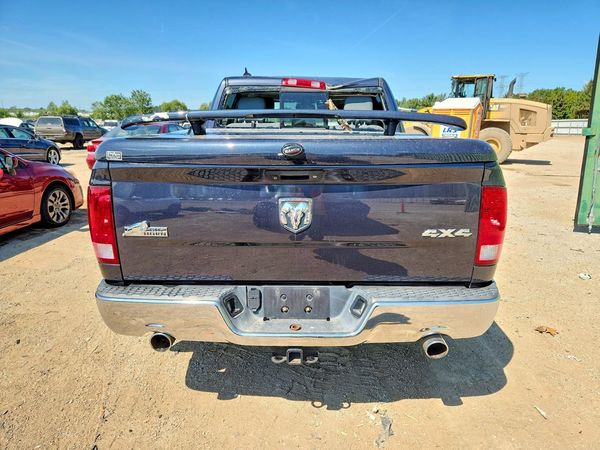 2015 RAM 1500 SLT — DIRR