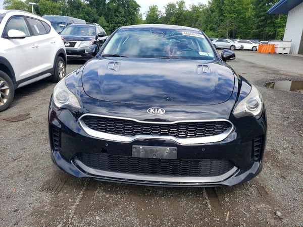 2018 KIA STINGER