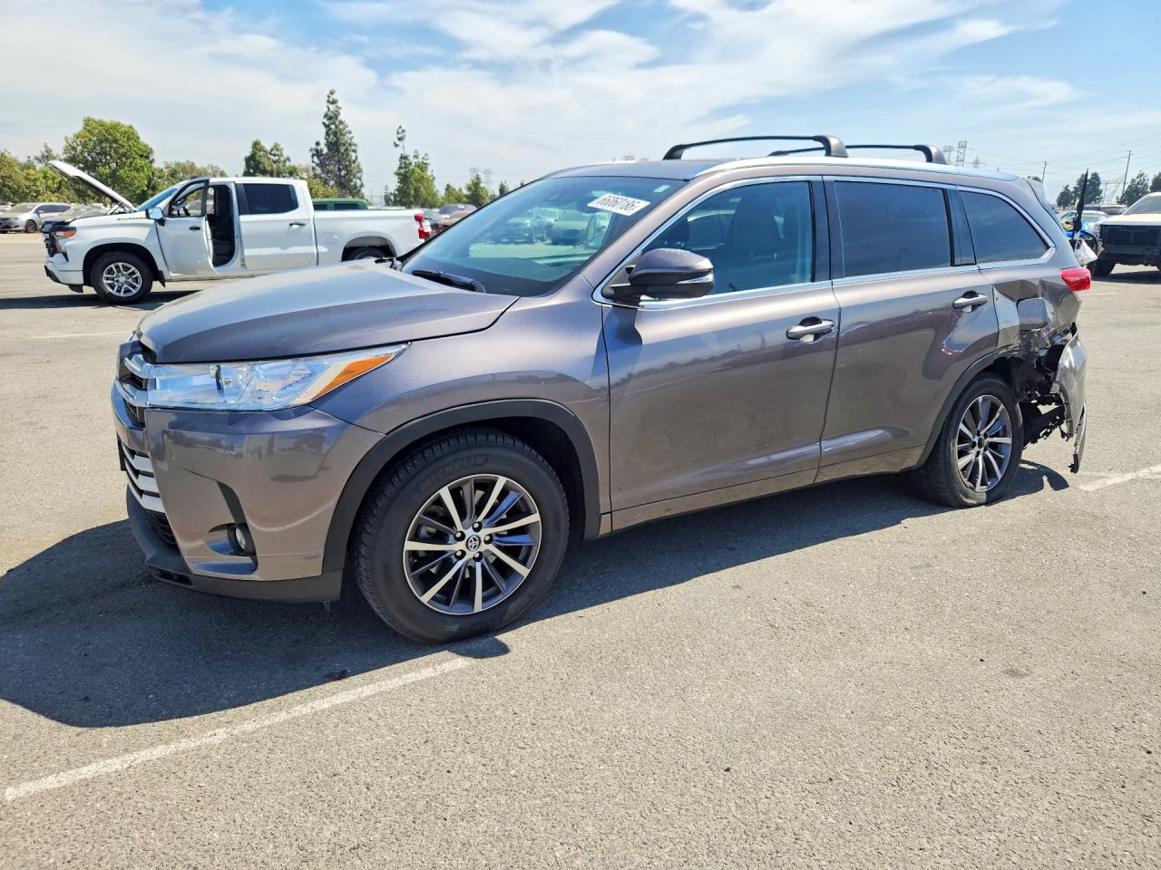 2018 TOYOTA HIGHLANDER