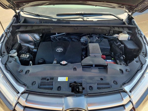 2018 TOYOTA HIGHLANDER