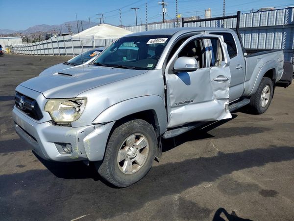 2013 TOYOTA TACOMA Delux