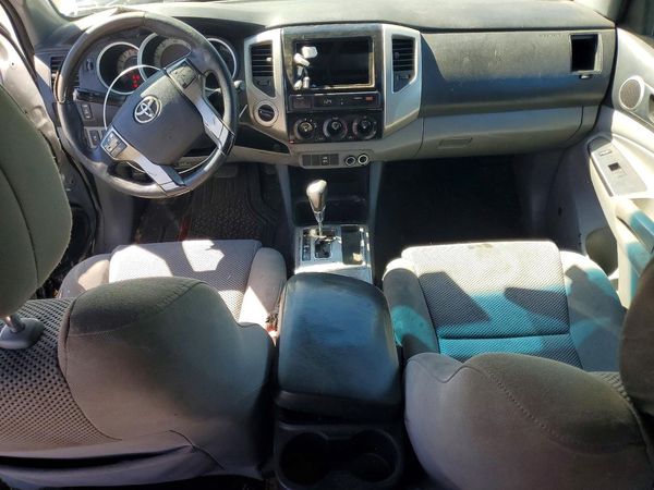 2013 TOYOTA TACOMA Delux