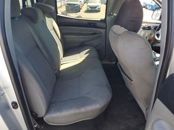2013 TOYOTA TACOMA Delux