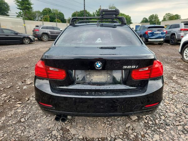 2012 BMW 328 SA
