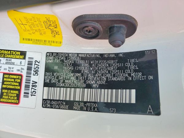 2013 TOYOTA SIENNA