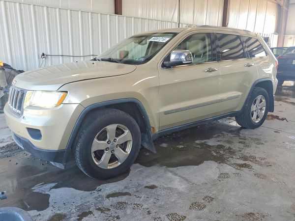 2012 JEEP CHEROKEE — DSFA — Front 3/4