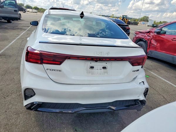 2024 KIA FORTE