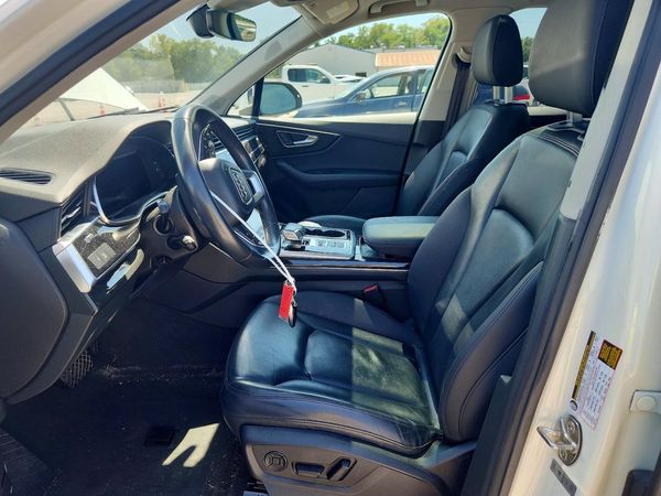 2021 AUDI Q7
