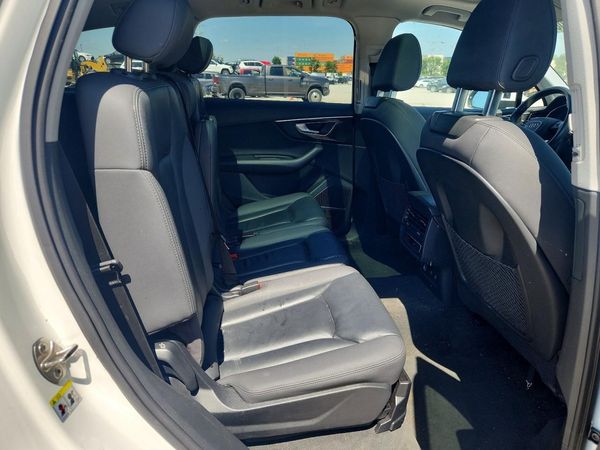 2021 AUDI Q7