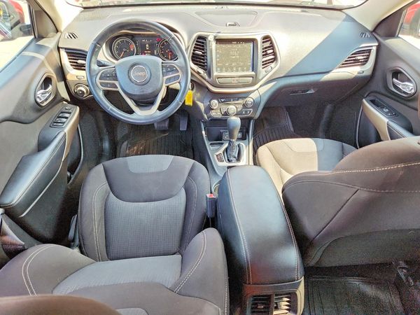 2017 JEEP CHEROKEE LATITUDE FWD