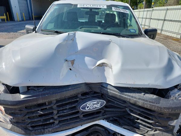 2025 FORD F150