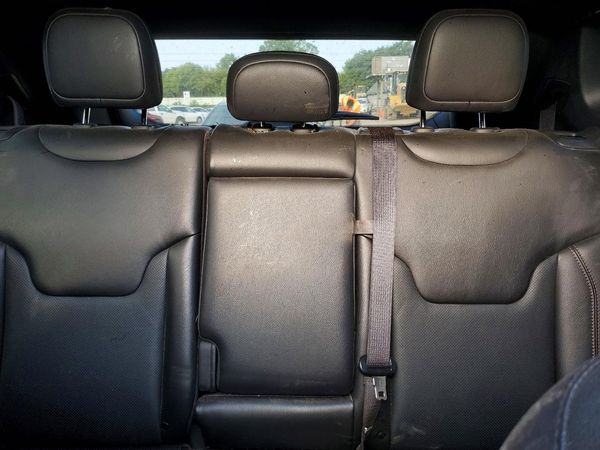2023 JEEP COMPASS Limited — SUVN